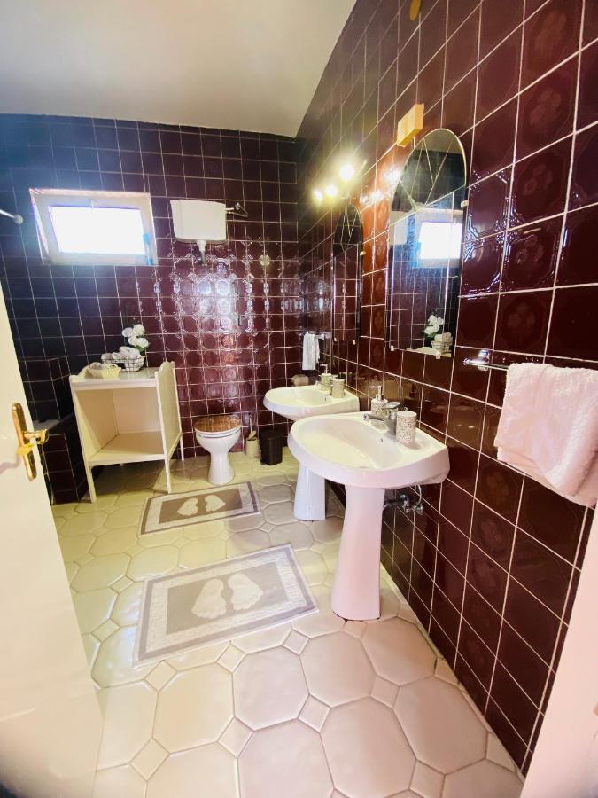 فيلا Mo Relax Vendeghaz موراهالوم المظهر الخارجي الصورة